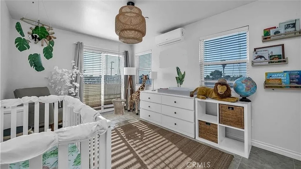 15302 Eastwood Avenue