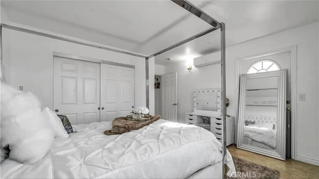 15302 Eastwood Avenue