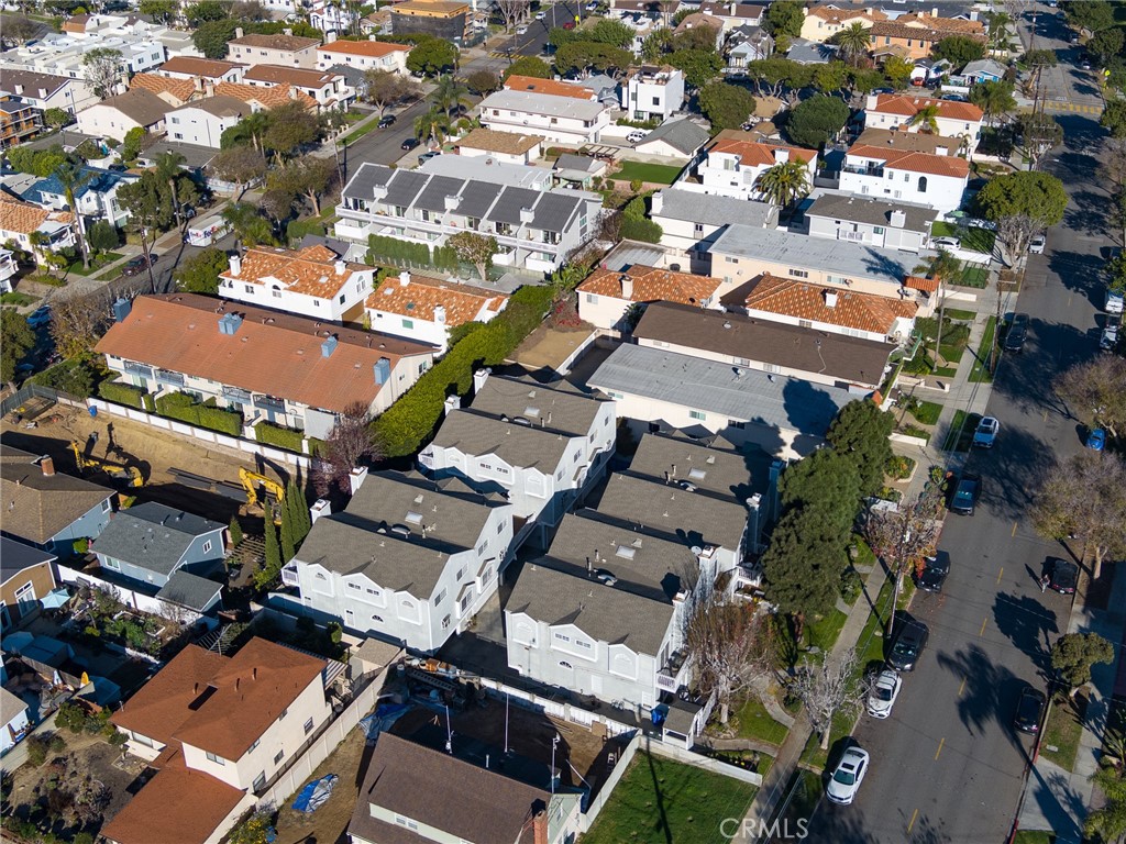 121 S Lucia Avenue 3