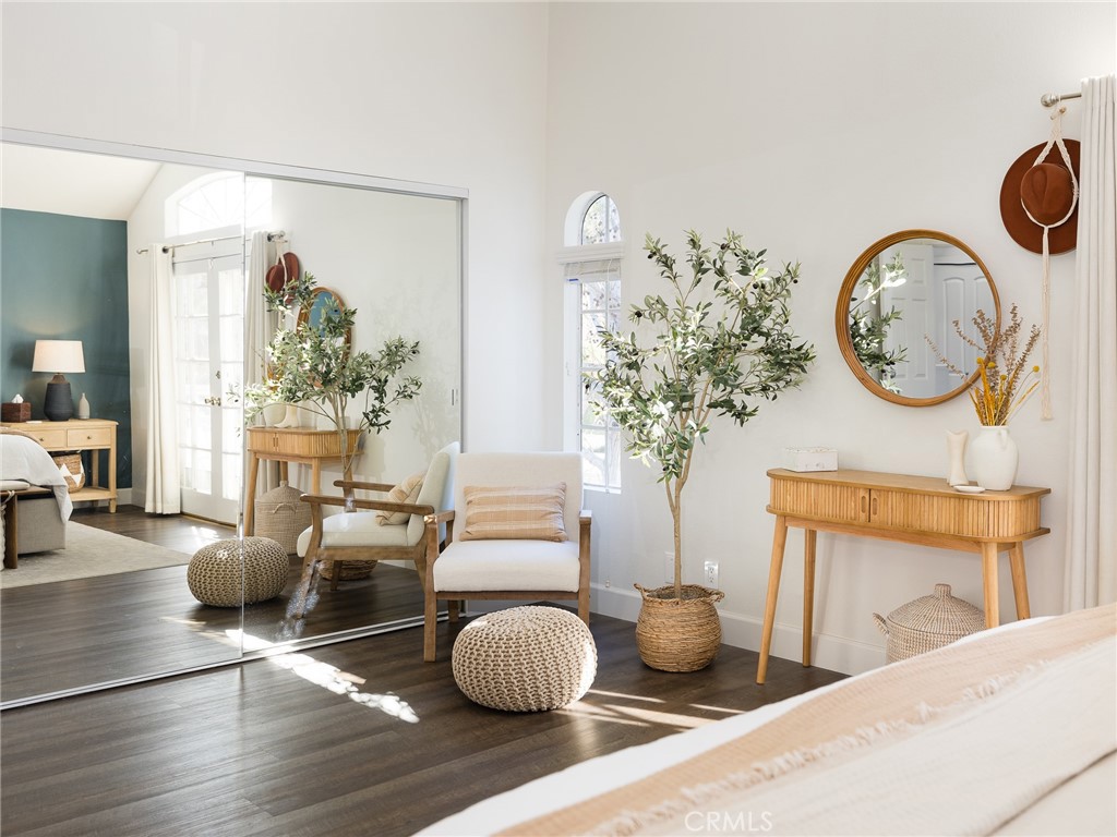 121 S Lucia Avenue 3