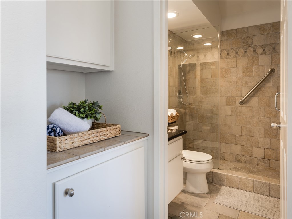 121 S Lucia Avenue 3