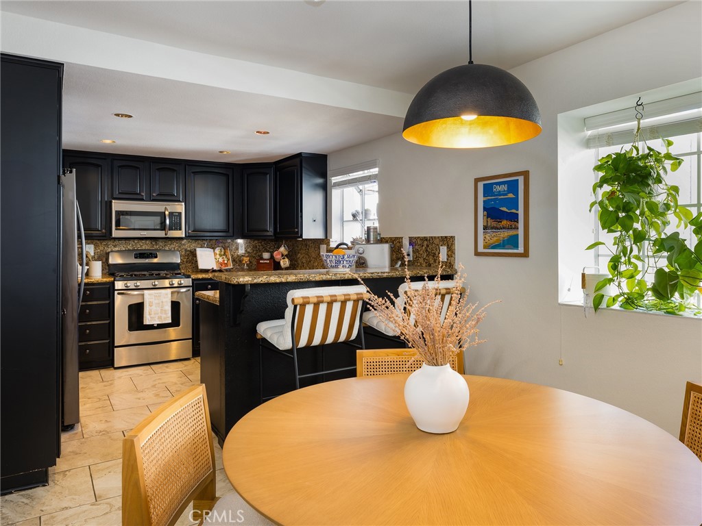 121 S Lucia Avenue 3