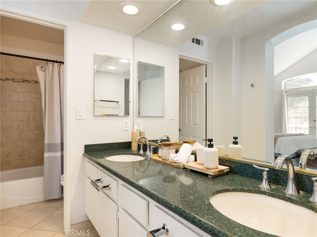 121 S Lucia Avenue 3