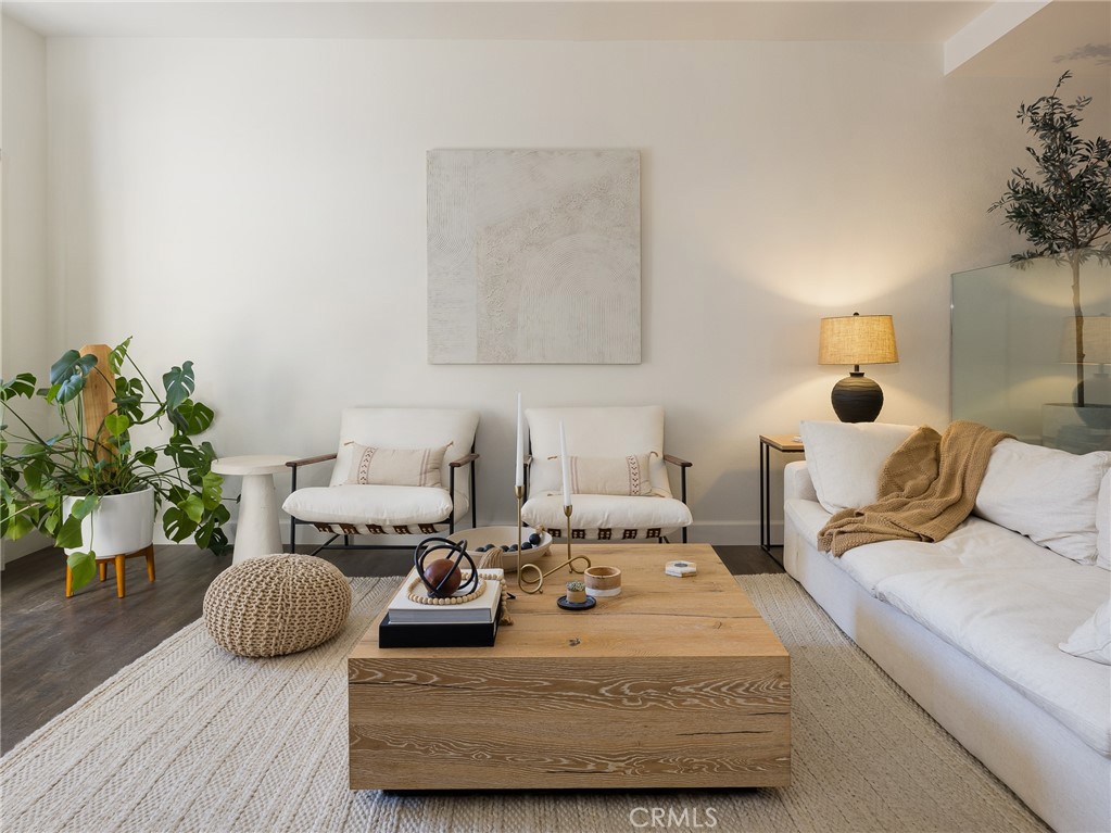 121 S Lucia Avenue 3