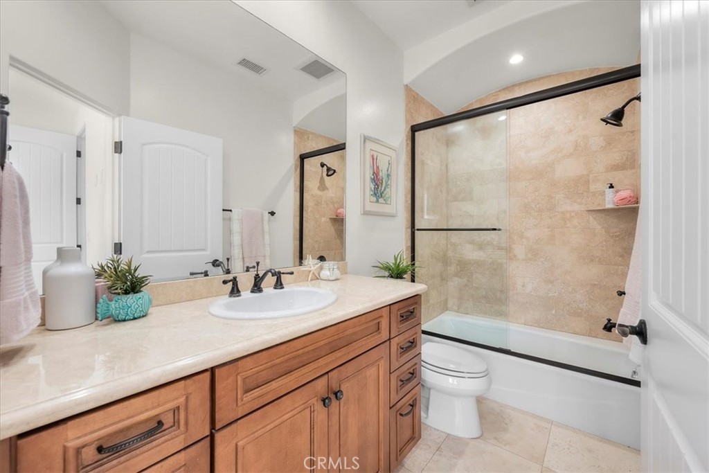 1907 Spreckels Lane B