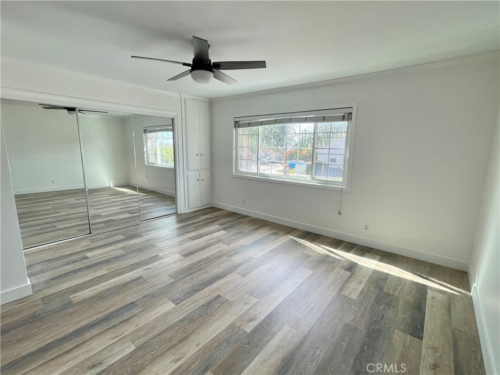 910 N Prospect Avenue