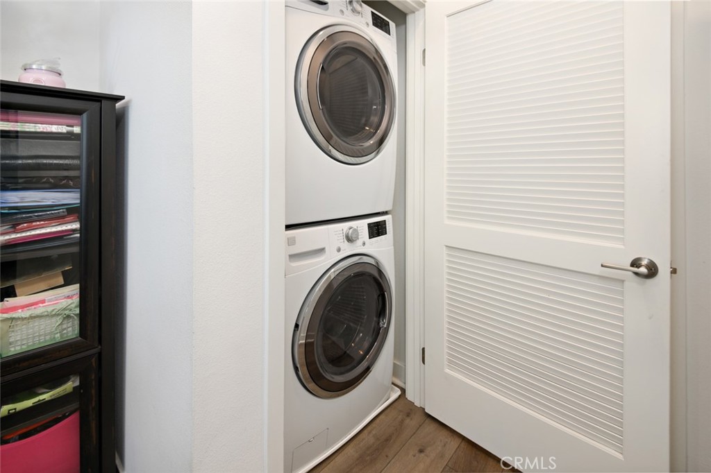 318 Bridgewater Way 6