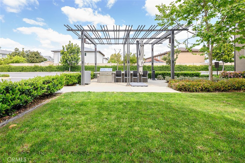 318 Bridgewater Way 6