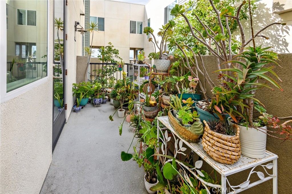 318 Bridgewater Way 6