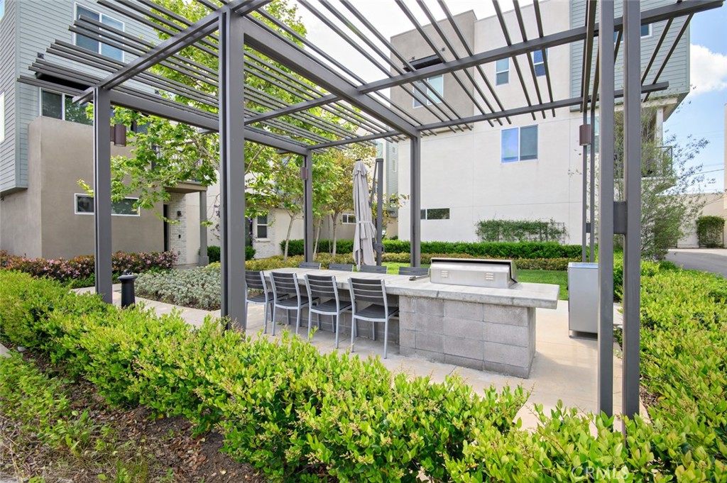 318 Bridgewater Way 6