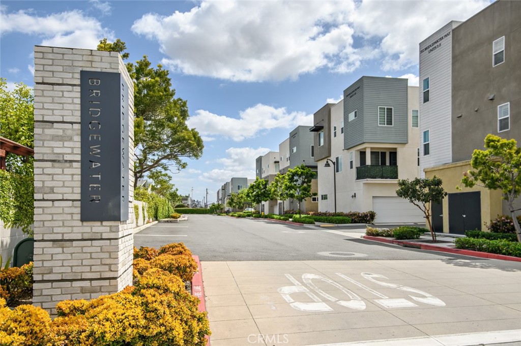 318 Bridgewater Way 6