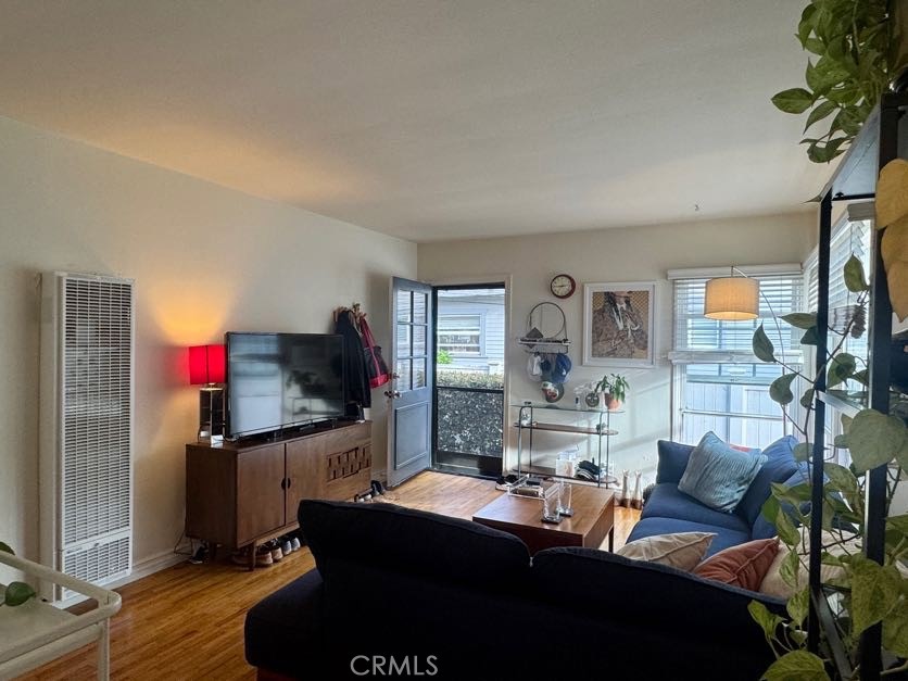 1302 Bonnie Brae Street