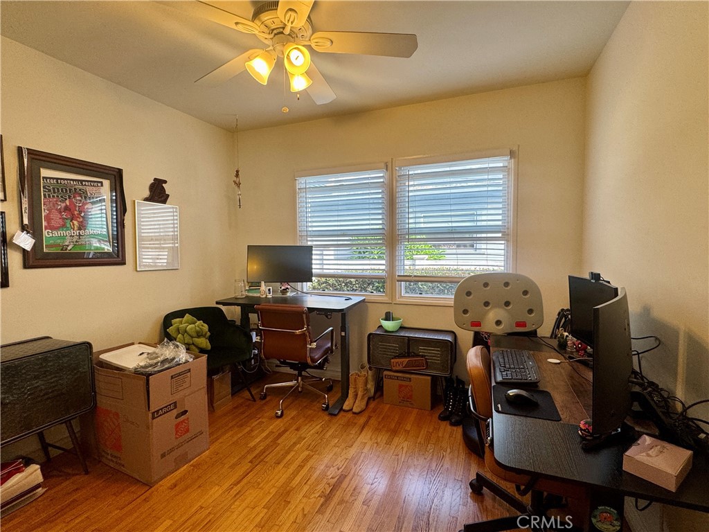 1302 Bonnie Brae Street