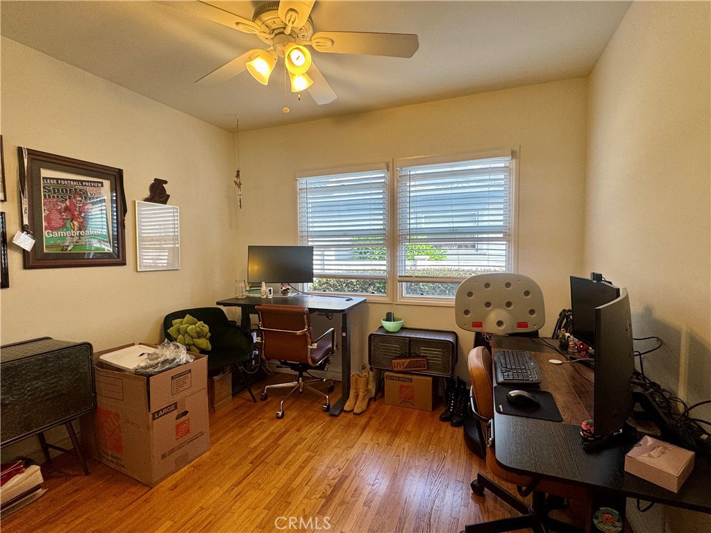 1302 Bonnie Brae Street