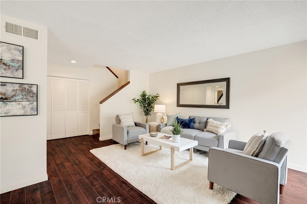 849 E Victoria Street 210