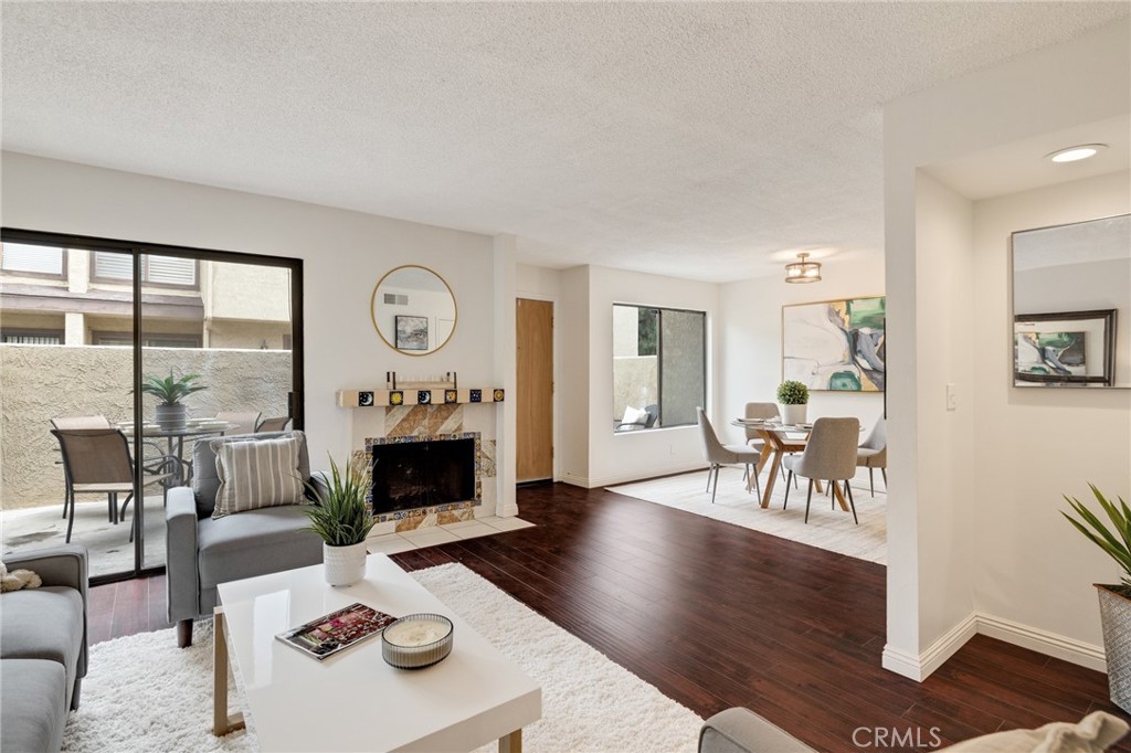 849 E Victoria Street 210