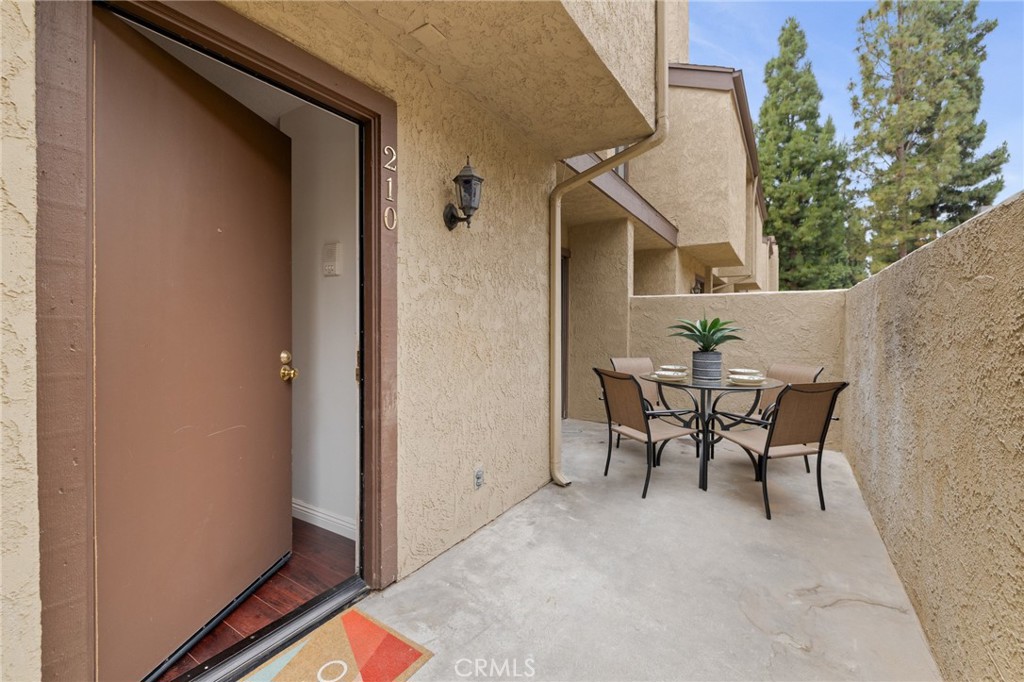 849 E Victoria Street 210