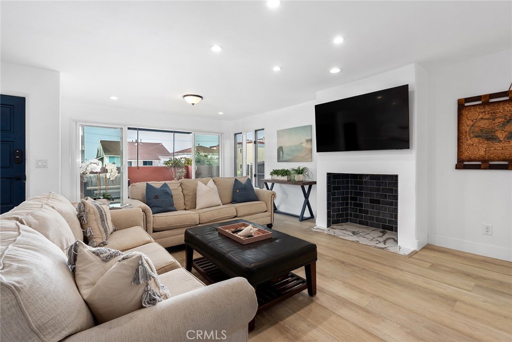 620 Manhattan Avenue