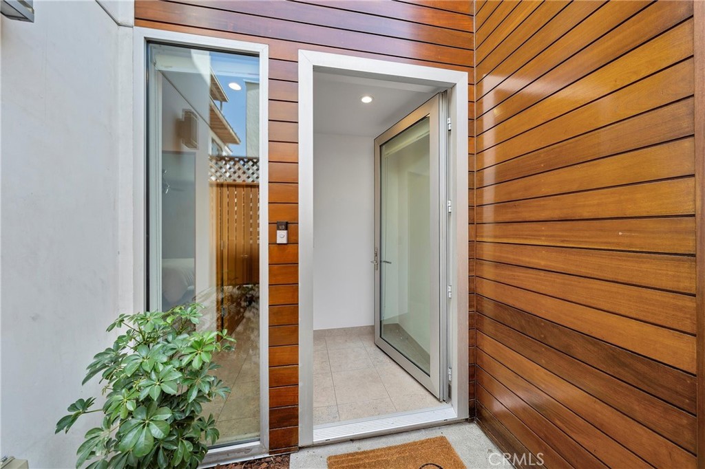 1501 Monterey Boulevard