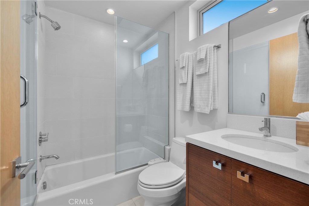 1501 Monterey Boulevard