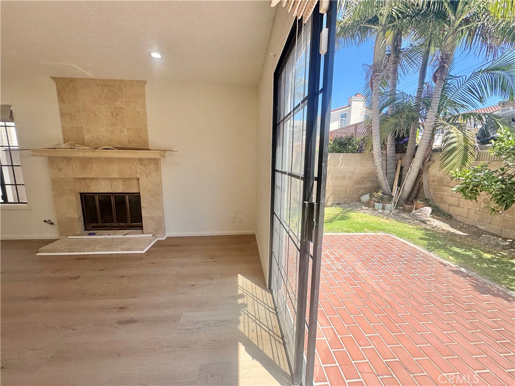 2714 Carnegie Lane B