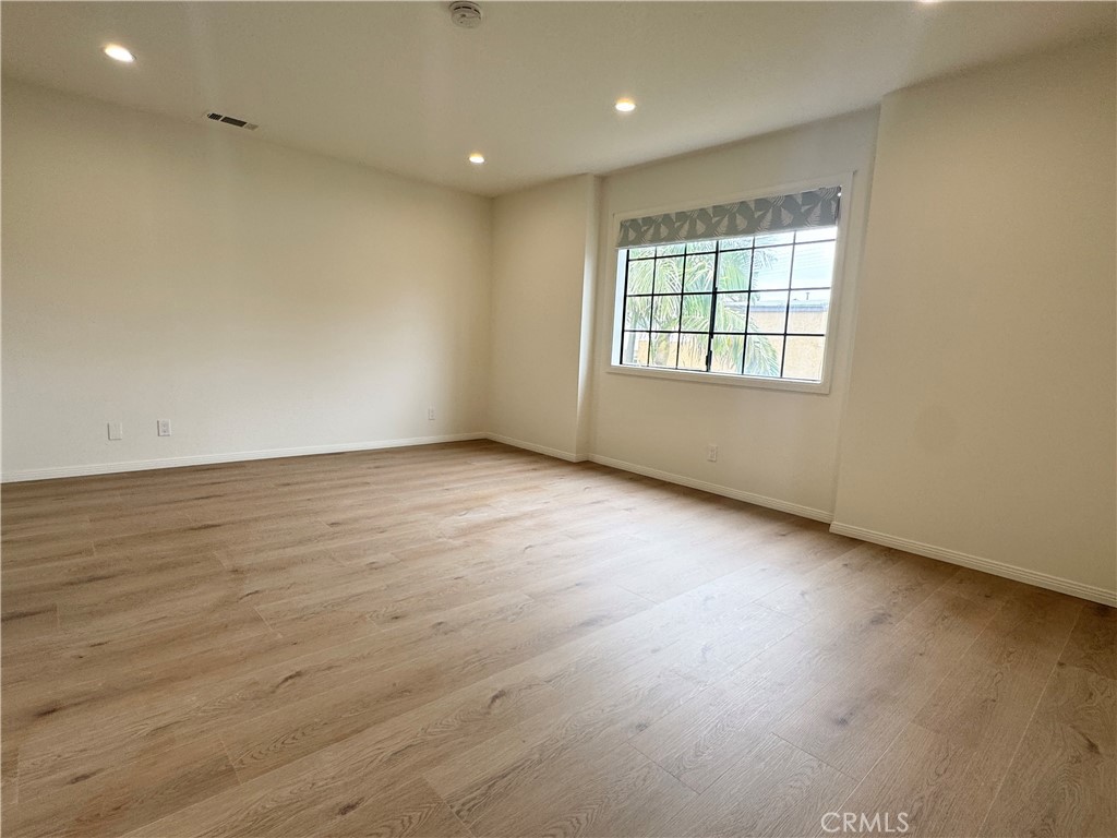 2714 Carnegie Lane B