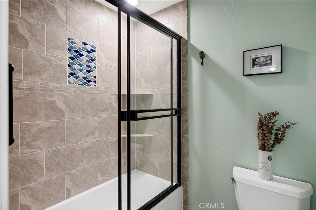 1600 Ardmore Avenue 107