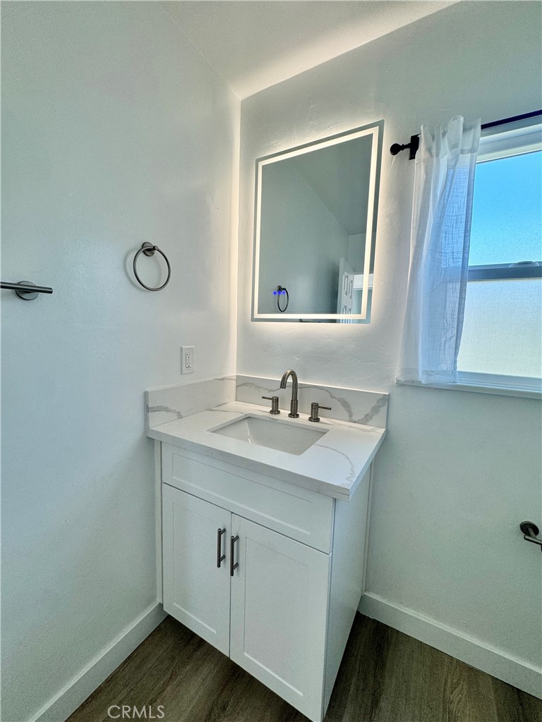 908 Manhattan Avenue C