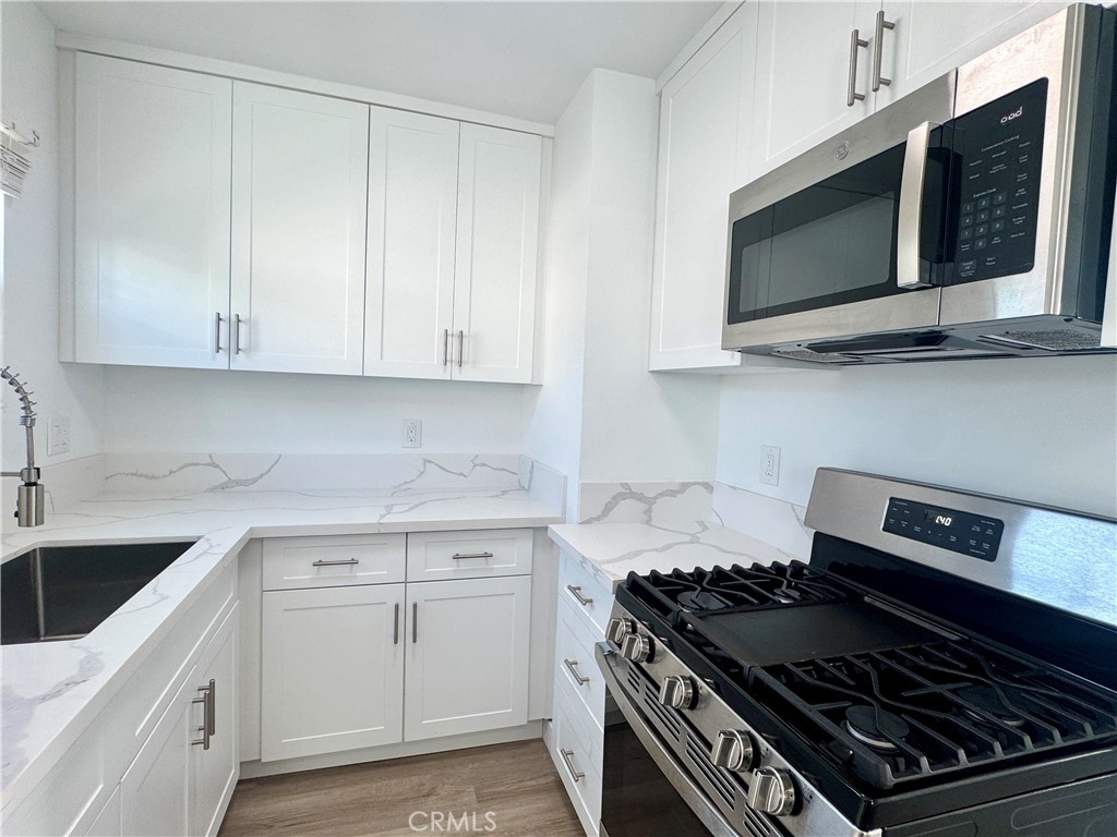 908 Manhattan Avenue C