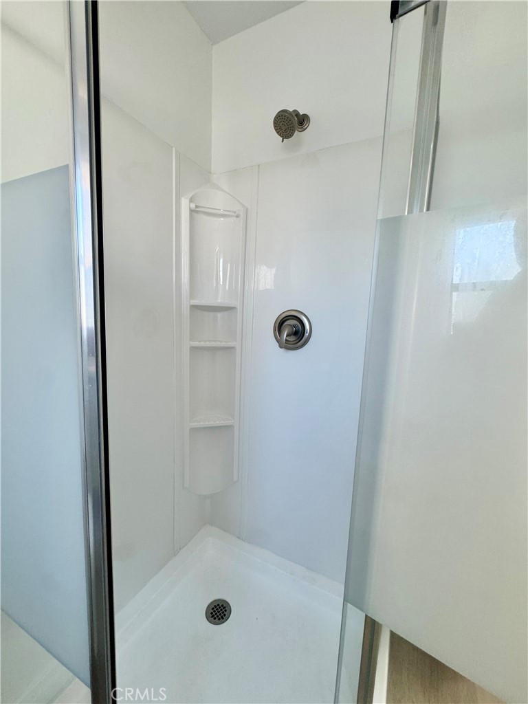 908 Manhattan Avenue C