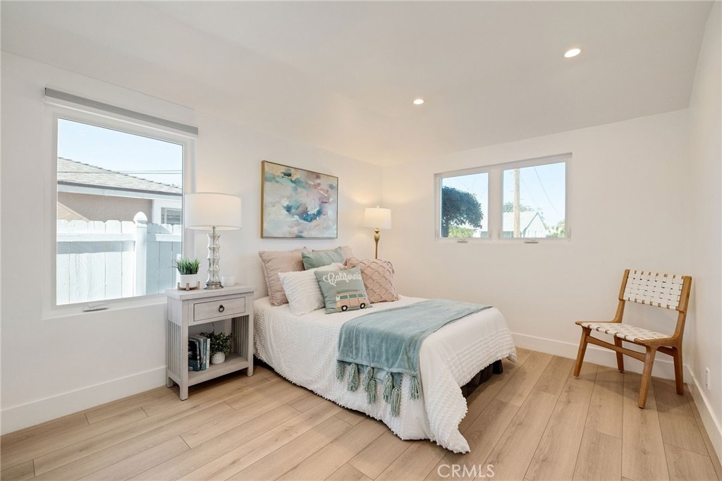 1544 W 215th Street