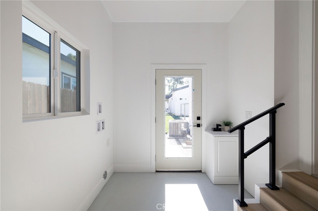 1544 W 215th Street
