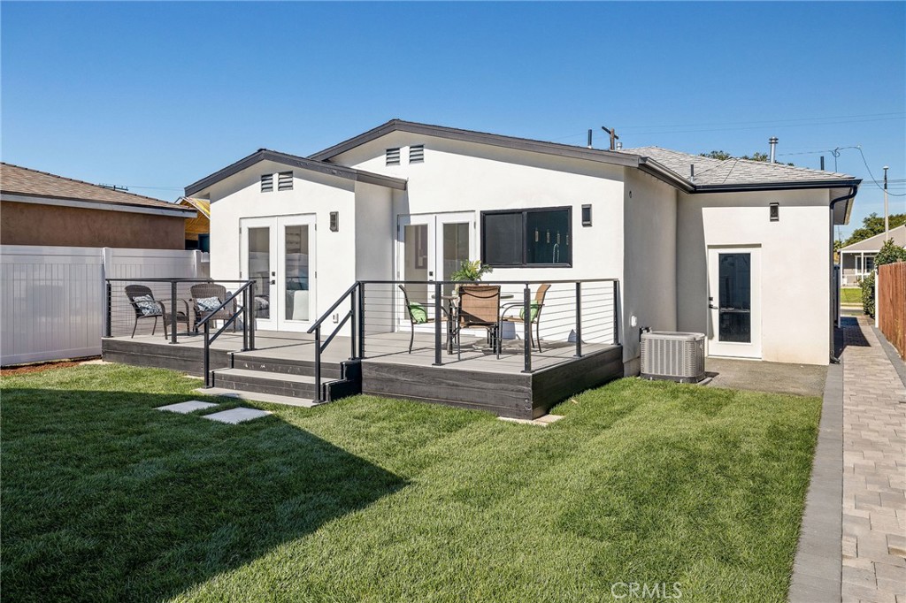 1544 W 215th Street
