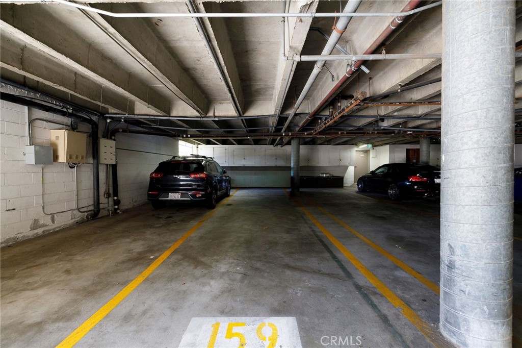 1600 Ardmore Avenue 107