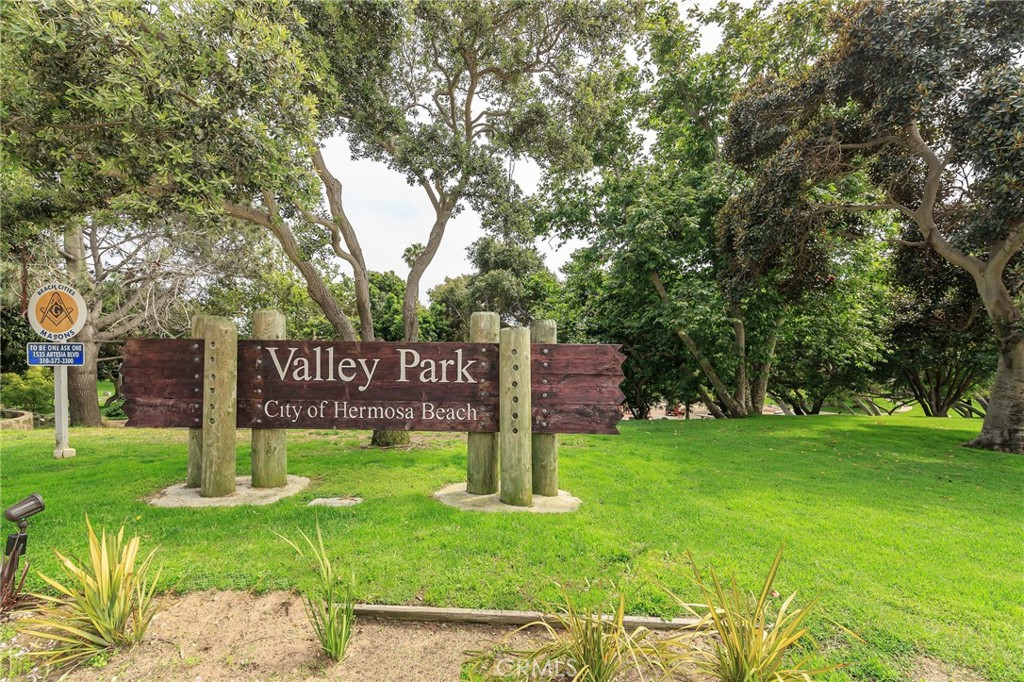 1600 Ardmore Avenue 107