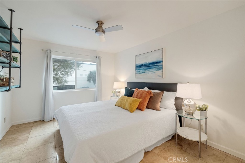 1600 Ardmore Avenue 107