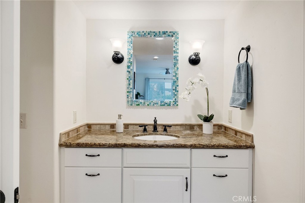 1600 Ardmore Avenue 107