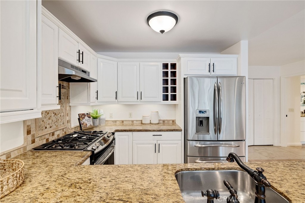 1600 Ardmore Avenue 107