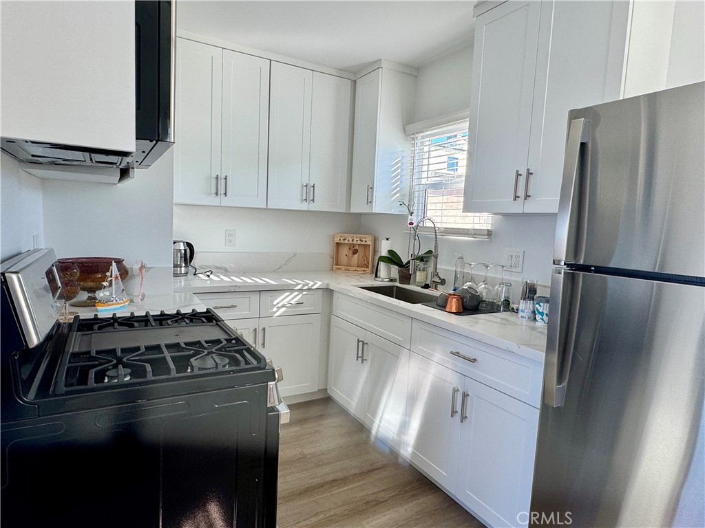 908 Manhattan Avenue D