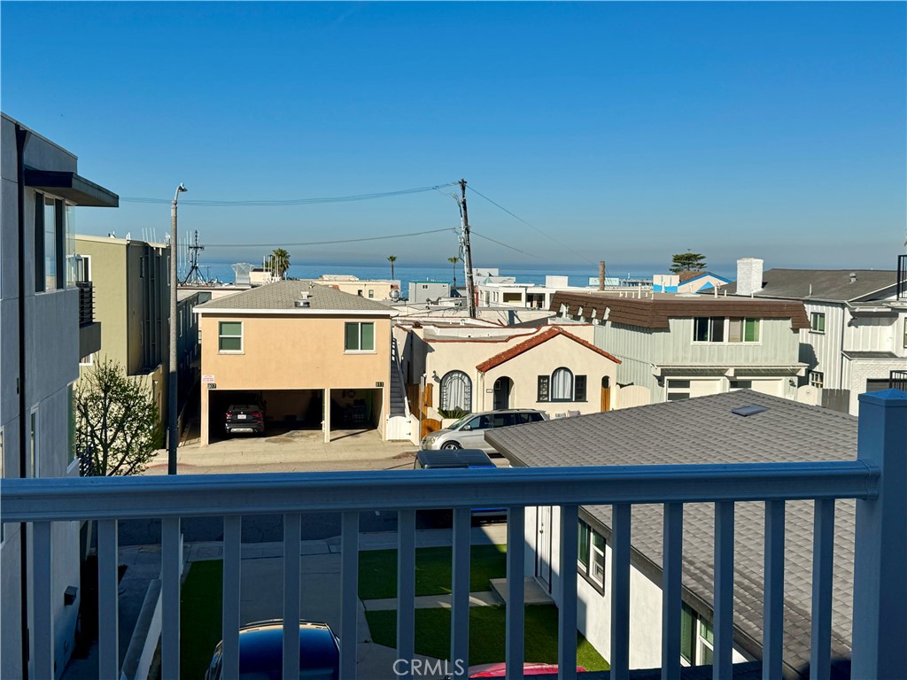 908 Manhattan Avenue D