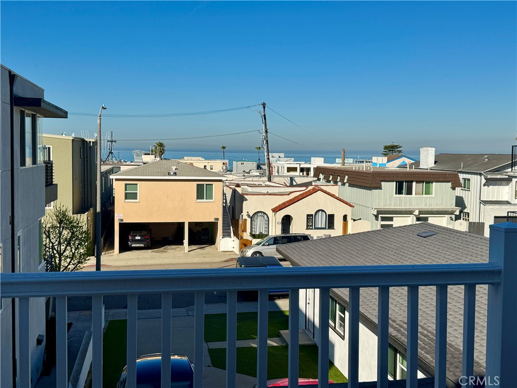 908 Manhattan Avenue D