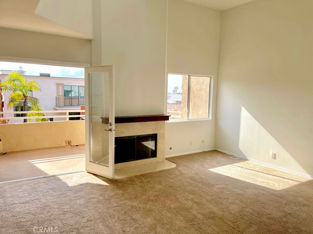 1342 Manhattan Avenue