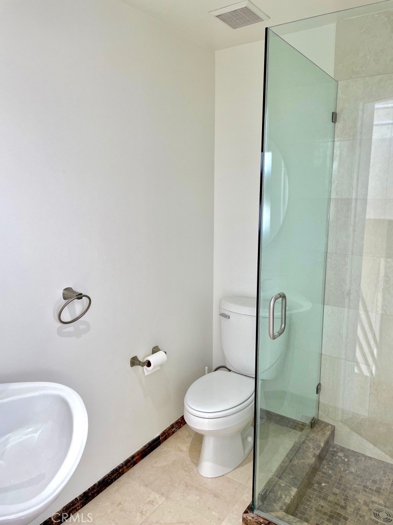 1342 Manhattan Avenue