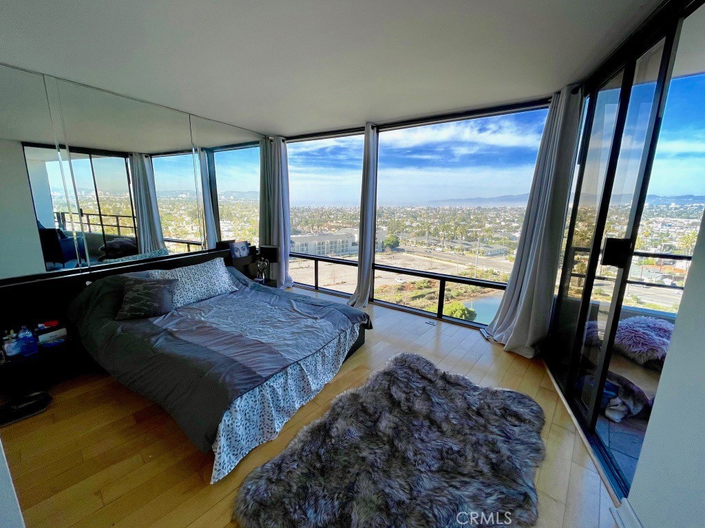 4265 Marina City Drive 805