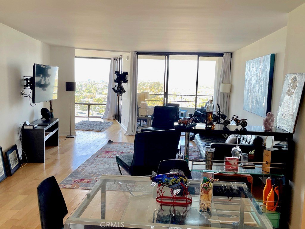 4265 Marina City Drive 805