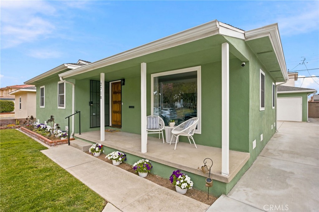 2718 Fisk Lane