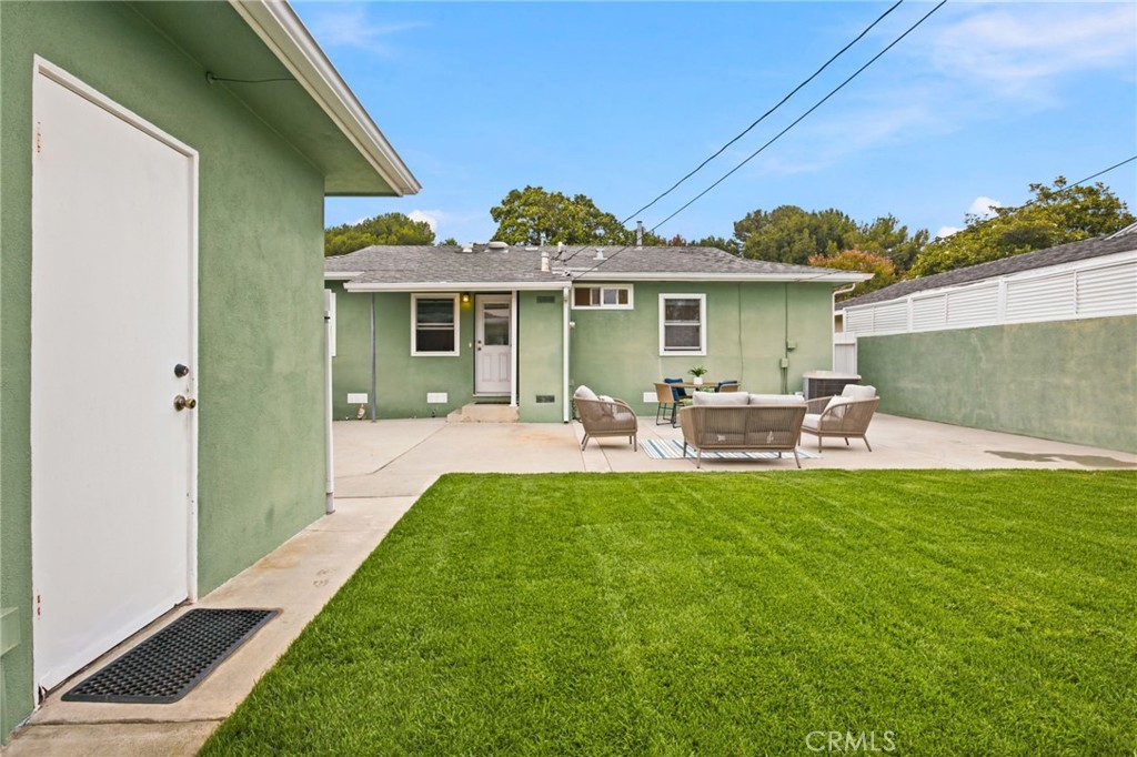 2718 Fisk Lane