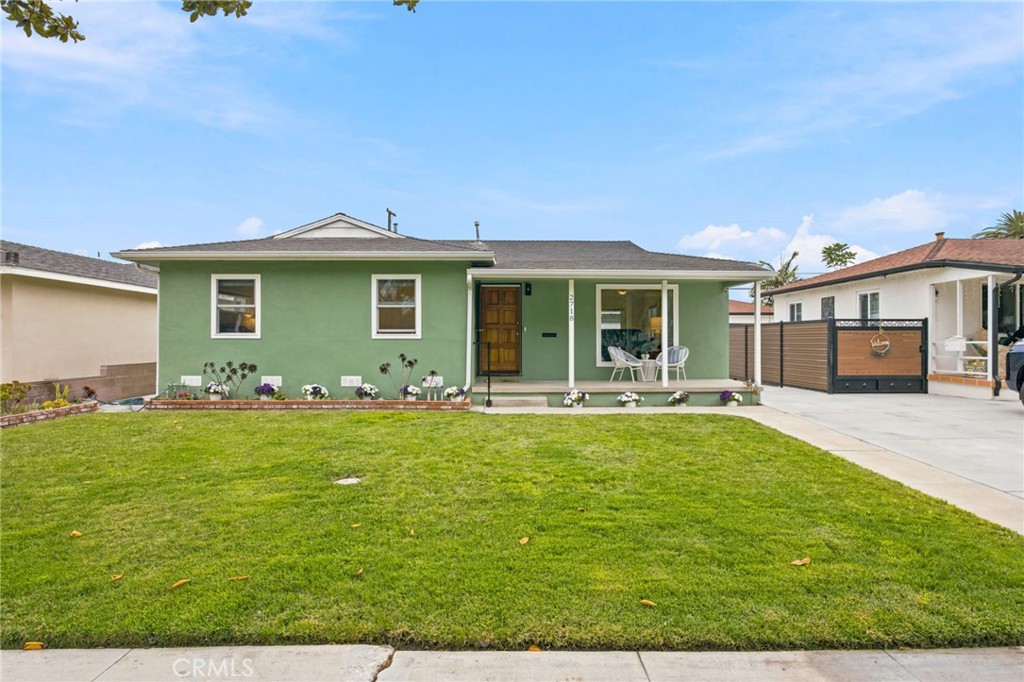 2718 Fisk Lane