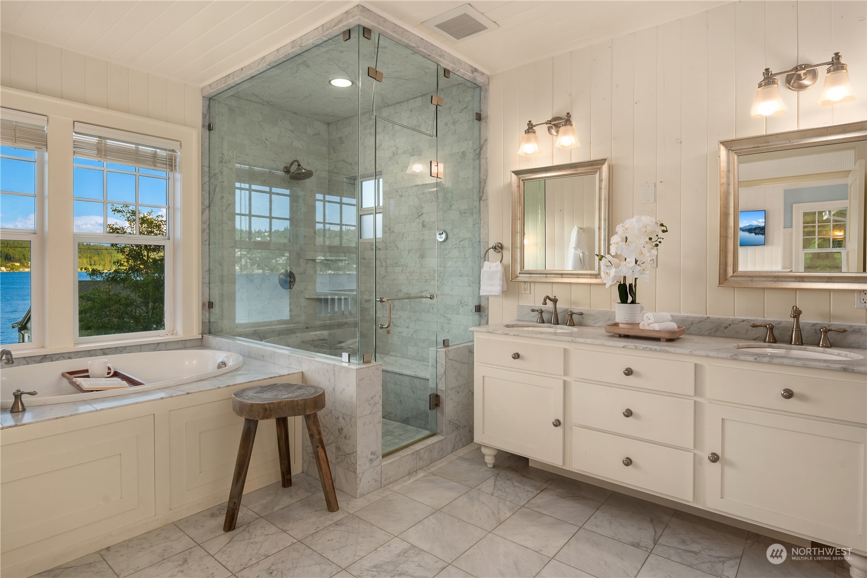 1448 W Lake Sammamish Parkway NE