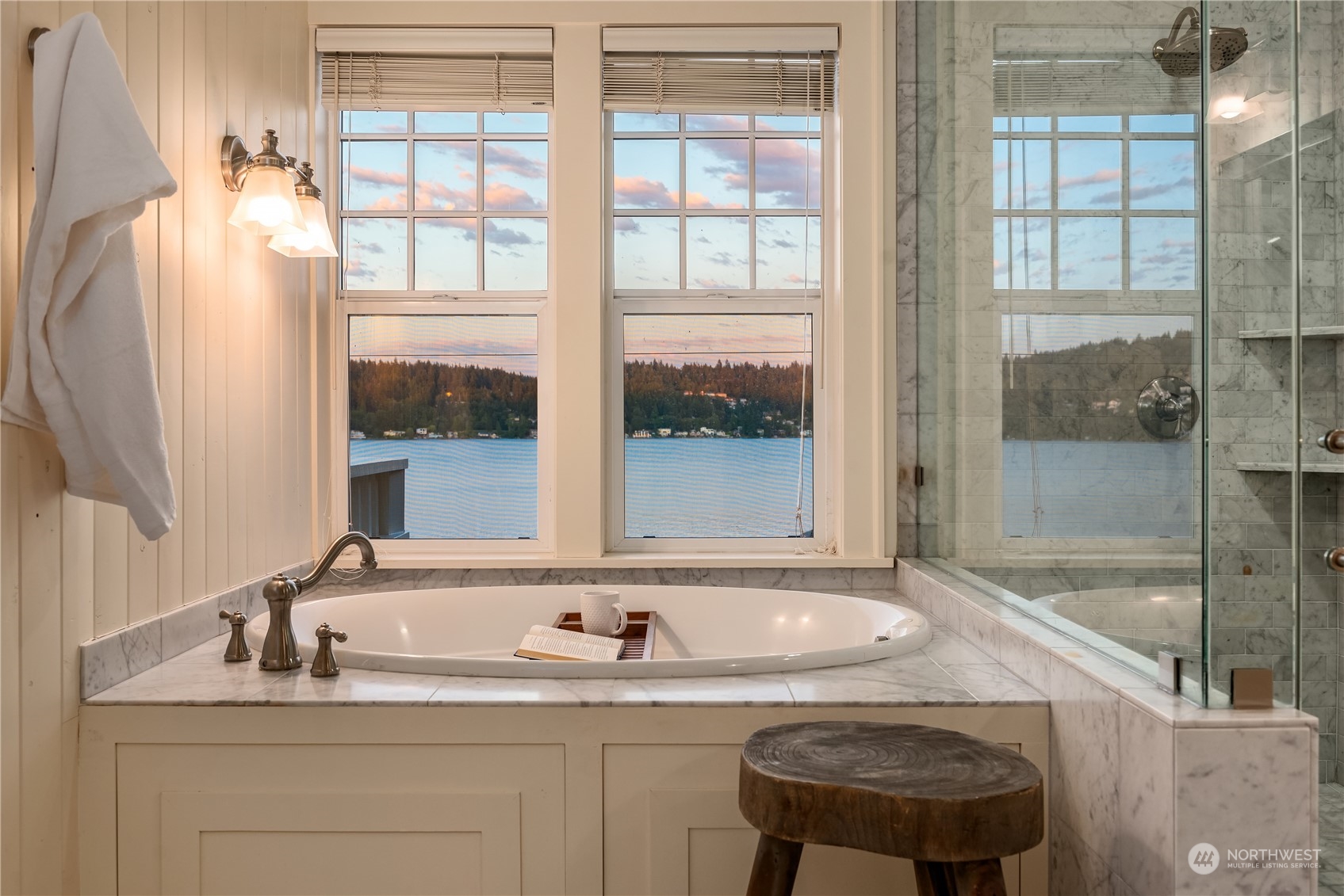 1448 W Lake Sammamish Parkway NE